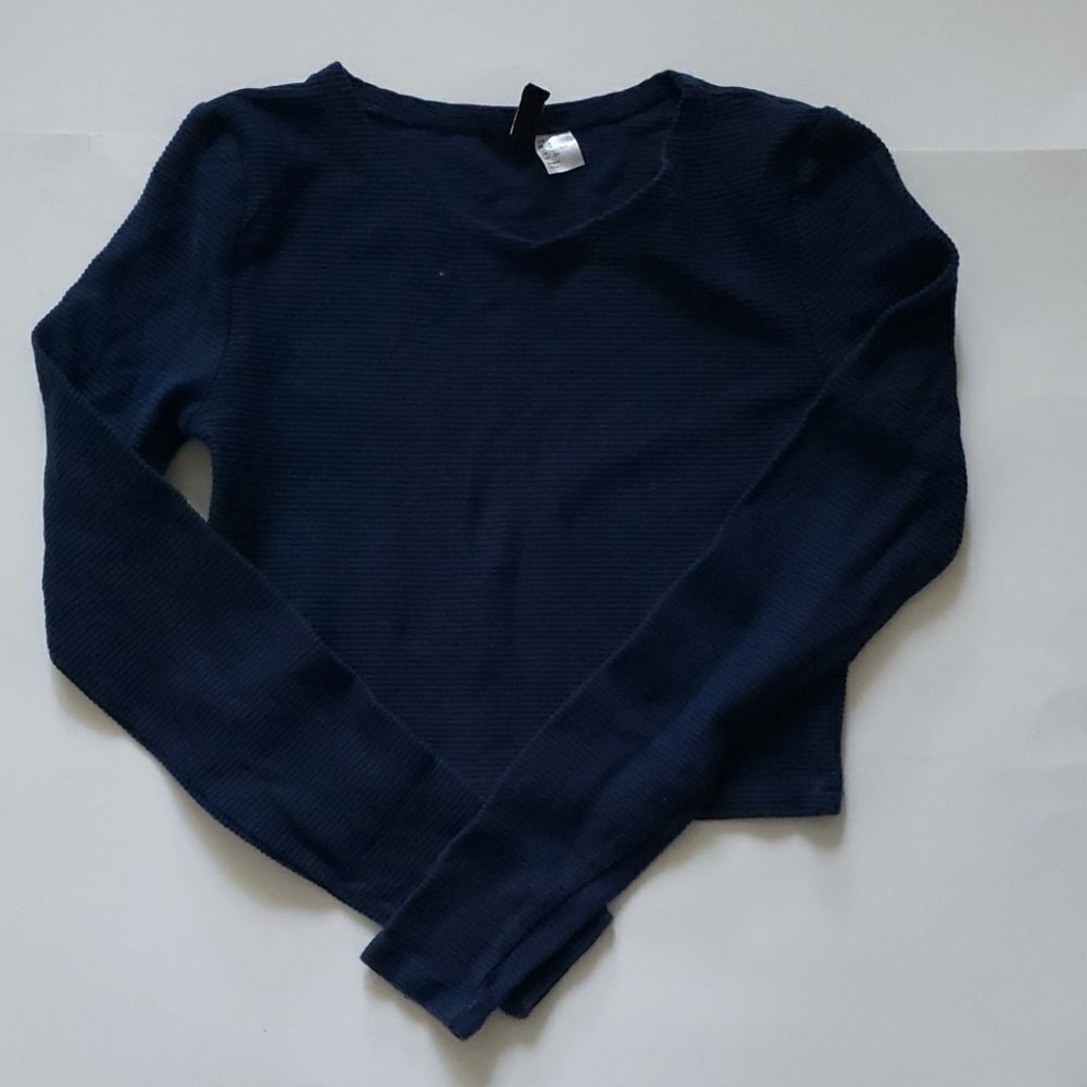 H&M Divided Set   - Picture 7 of 7